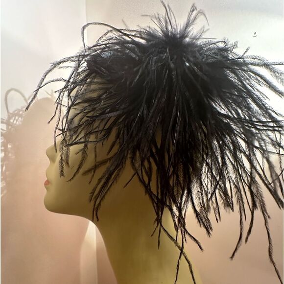 Taissa Lada Handmade Feather Fascinator Maribou Satin Lace Black - Picture 1 of 9